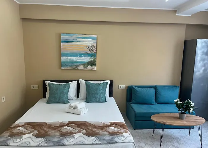 за гости бела * Ахтопол