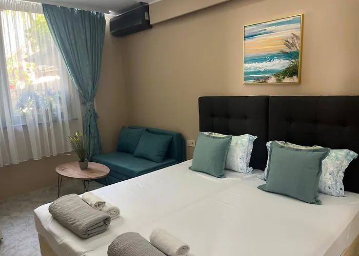 за гости бела Ахтопол