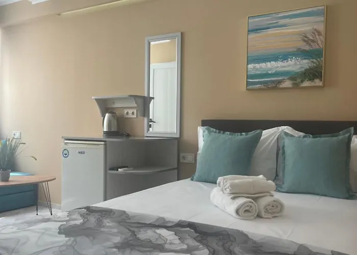 за гости бела * Ахтопол